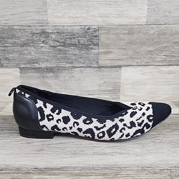 Walking Cradles Womens Bette Flats, Leopard, 9 M US - Picture 1 of 1